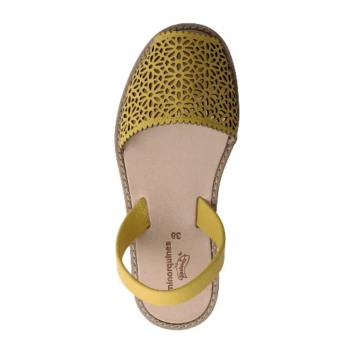 Avarca Moucharabieh Sandals | Yellow