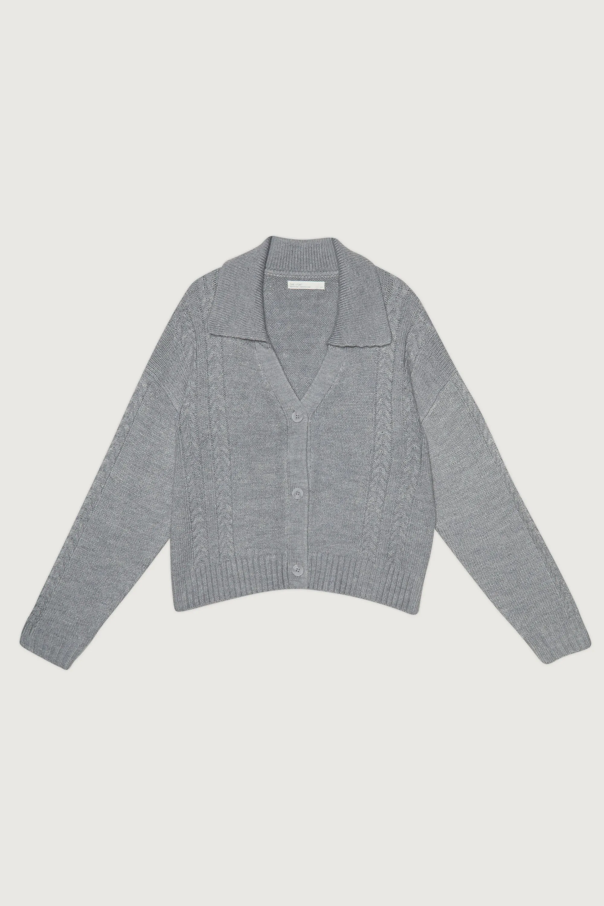 CABLE KNIT BUTTON UP CARDIGAN