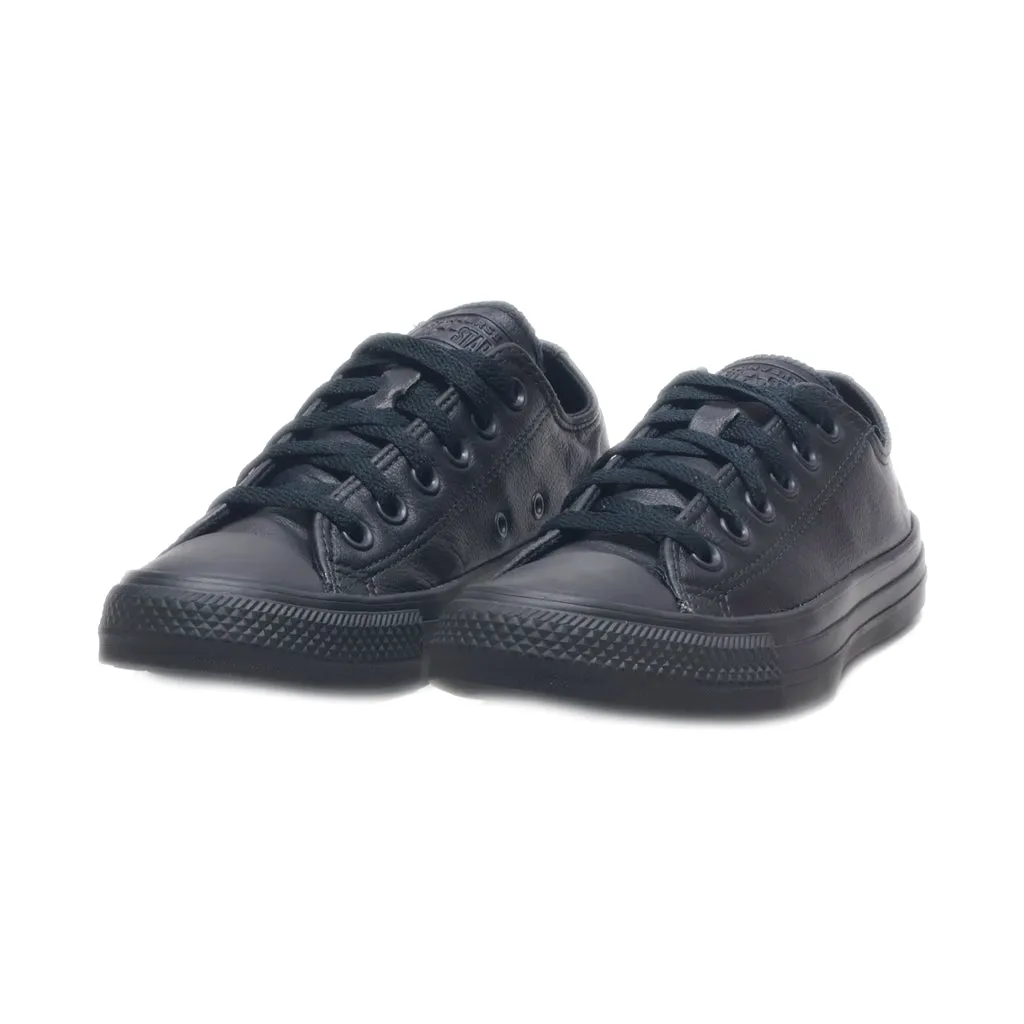 Converse Chuk Tylor Low-Top Sneakers Leather Black Colour For Men