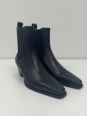 COPENHAGEN Smooth Black Ankle Boot