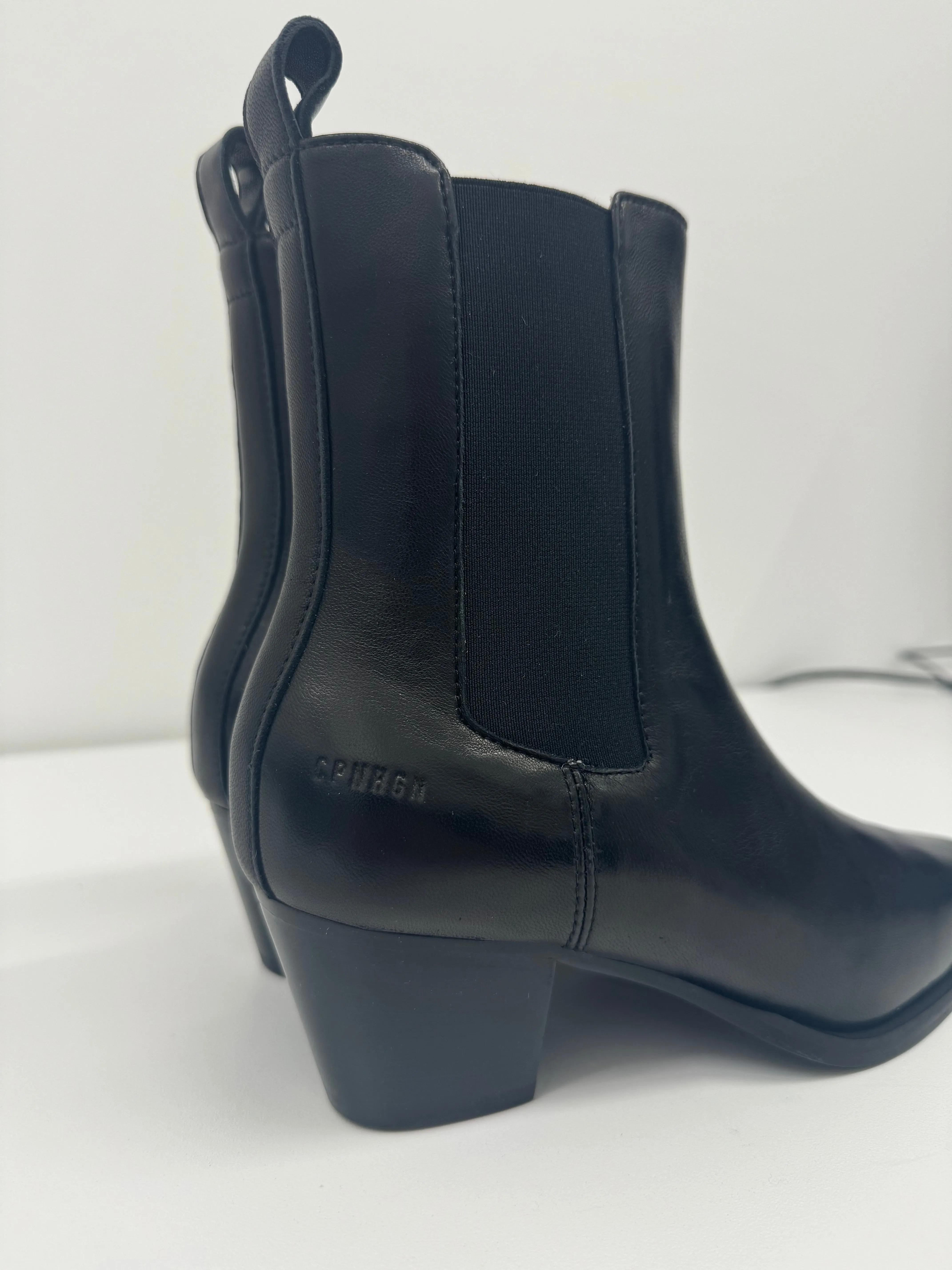 COPENHAGEN Smooth Black Ankle Boot