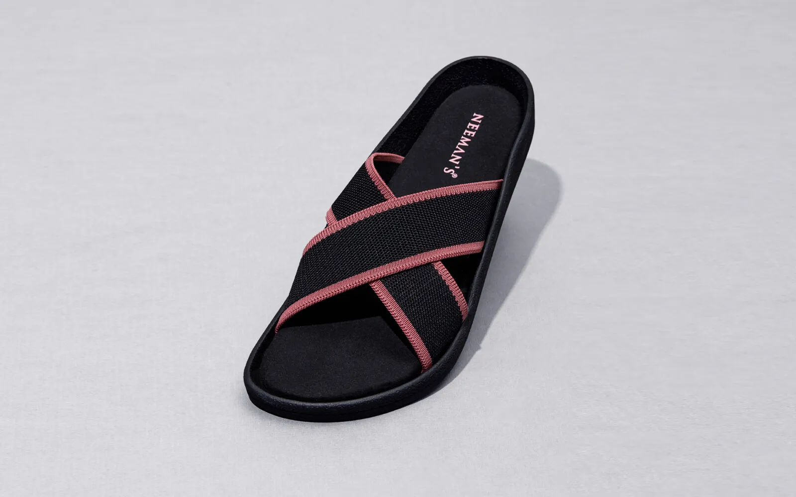 Cross Knit Sandals : Black