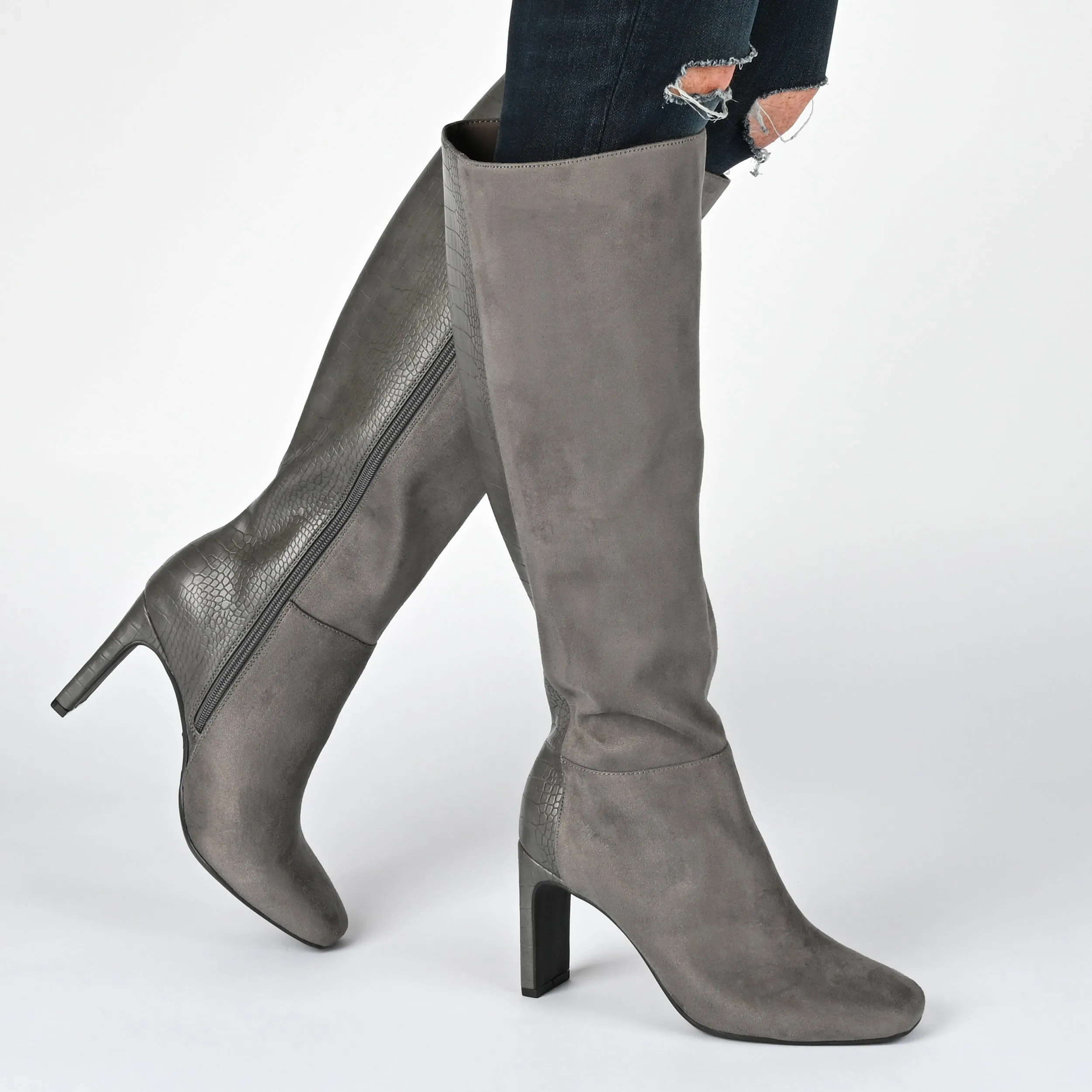 ELISABETH KNEE HIGH BOOTS IN FAUX LEATHER