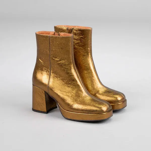 Esska Sassy Heeled Boot Dark Gold