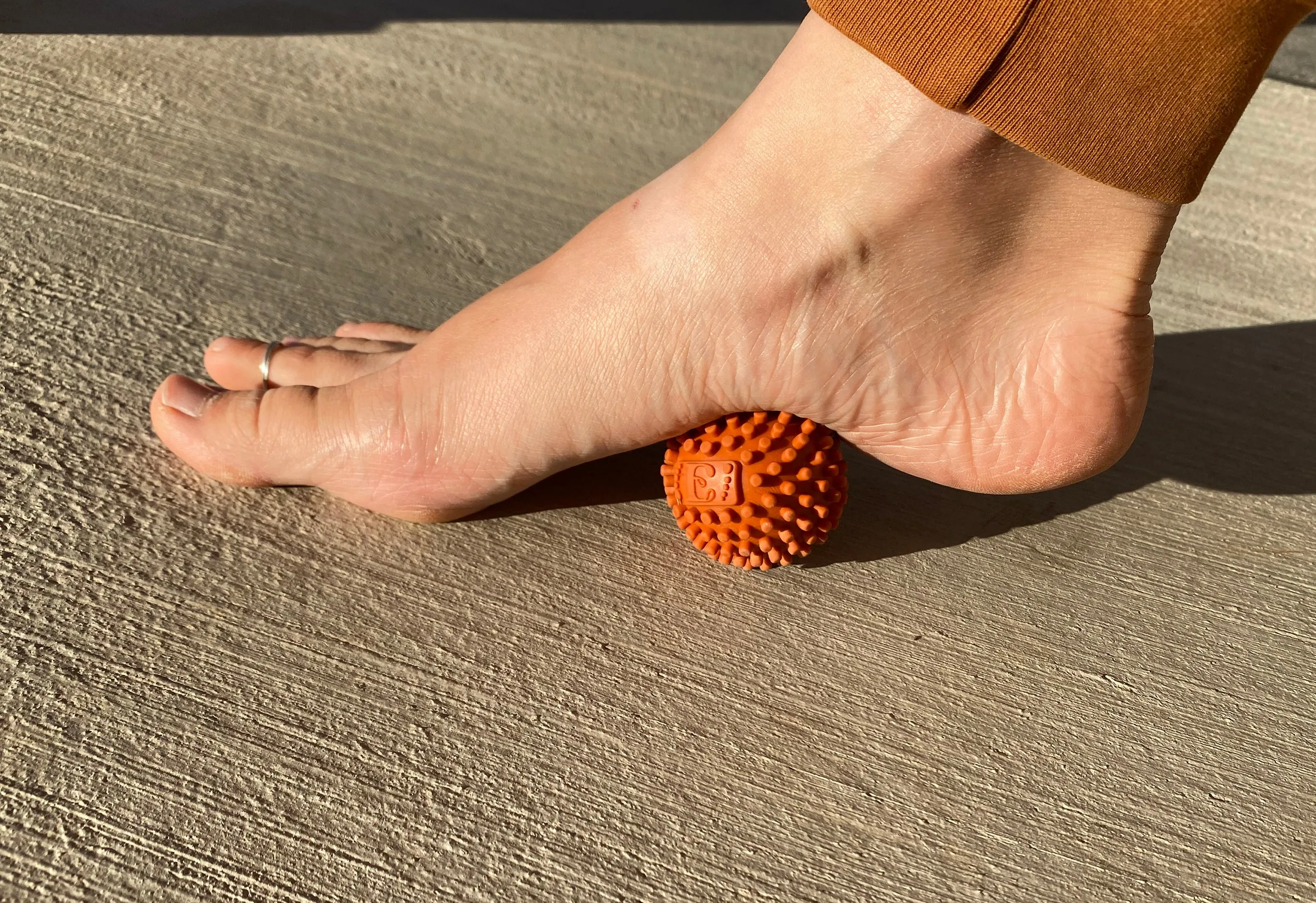 Foot Rub Restoration Ball