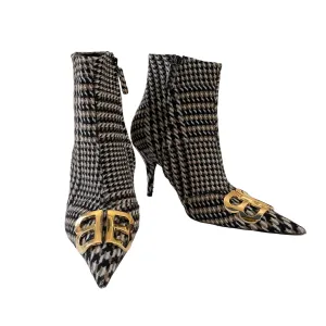 Herringbone Logo Heeled Boots - 38