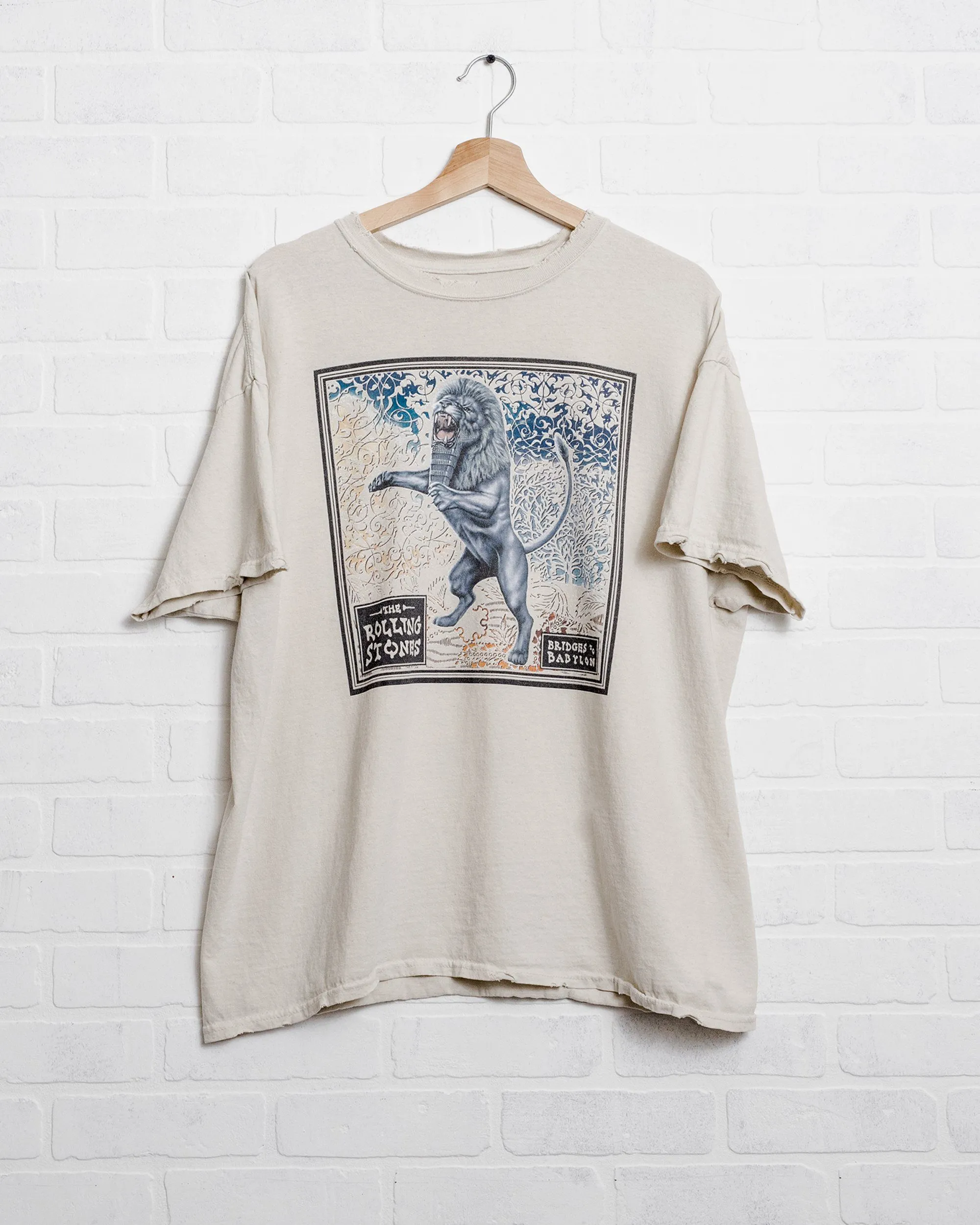 Livy Lu Rolling Stones Babylon Tour Lion Off White Thrifted Distressed Tee