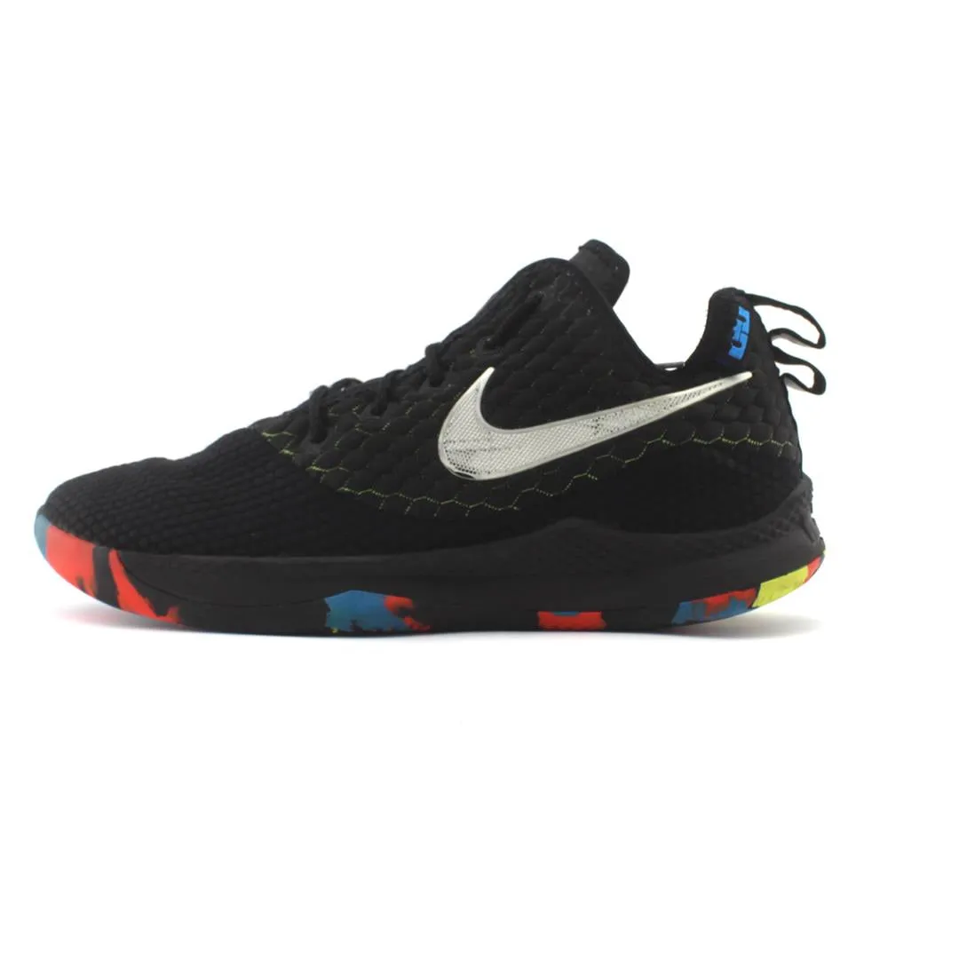 NIKE WITNESS 3