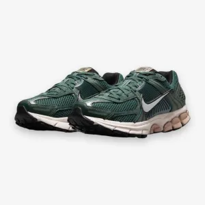 Nike Womens Zoom Vomero 5 Vintage Green Chrome FN6742-300