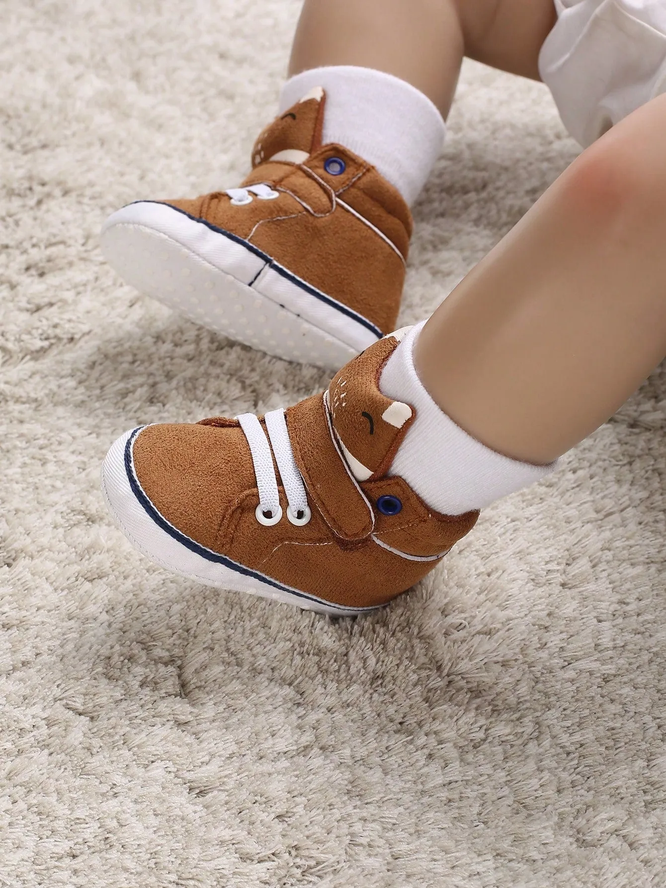 SHEIN Baby Fox Decor Hook-and-loop Fastener Sneakers For Spring & Fall