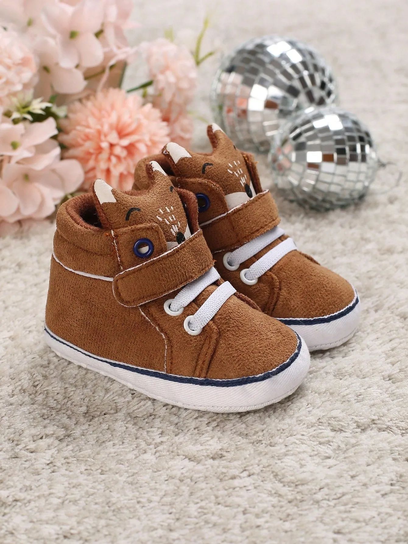 SHEIN Baby Fox Decor Hook-and-loop Fastener Sneakers For Spring & Fall