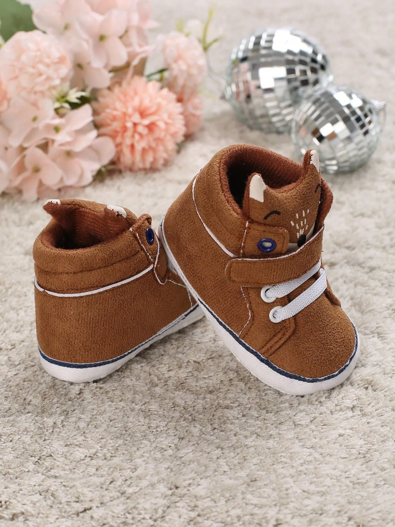 SHEIN Baby Fox Decor Hook-and-loop Fastener Sneakers For Spring & Fall