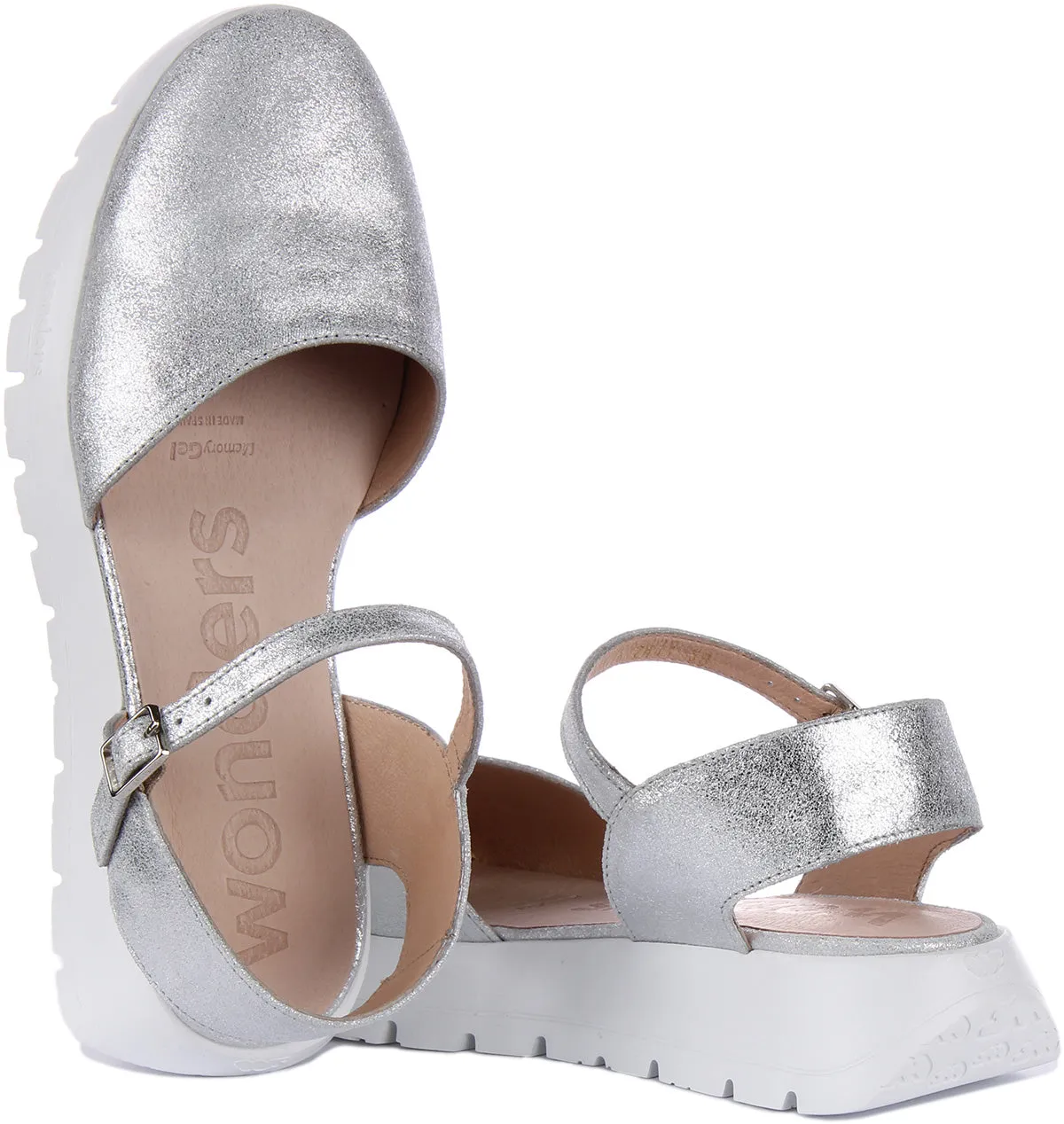 Wonders Babi Closed Toe Sandal In Platinum For Women